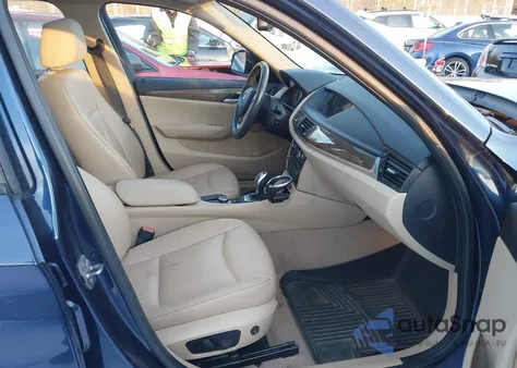 2015 BMW X1 xDrive28I from USA, damaged, VIN WBAVL1C59FVY37090